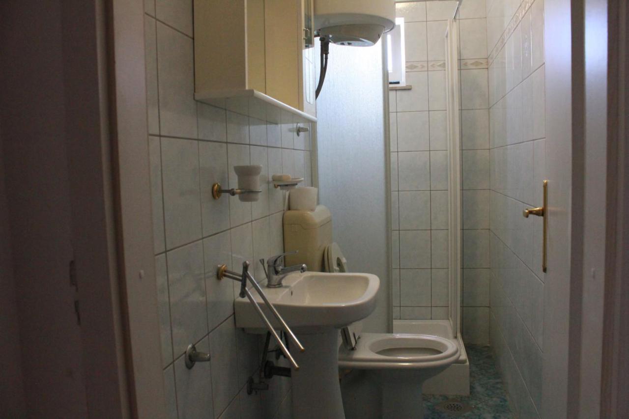 Apartment Blue Sea Дуги-Рат Экстерьер фото
